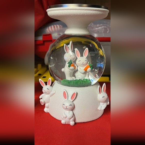 HTF bath &body works easter bunny holder - Picture 1 of 2